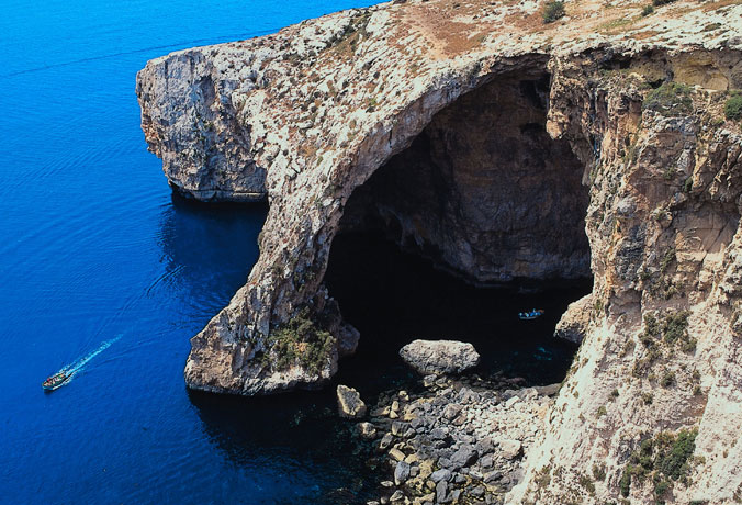 gruta azul malta mediterrâneo 
