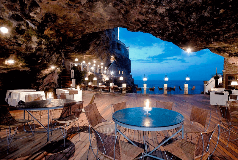 Ristorante Grotta Palazzese Polignano a Mare Itália Europa viagem