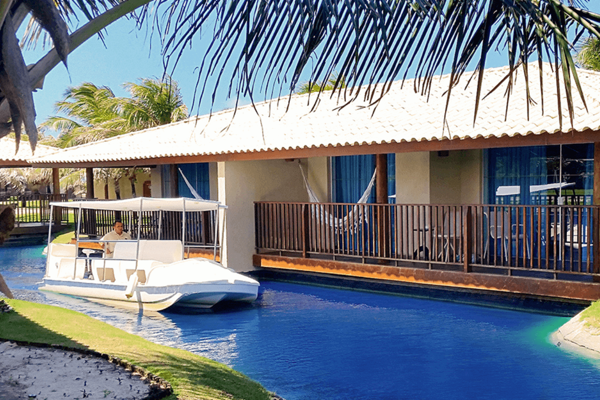 Dom Pedro Laguna Water Villa