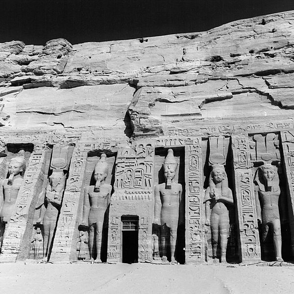 reconstrução Abu Simbel