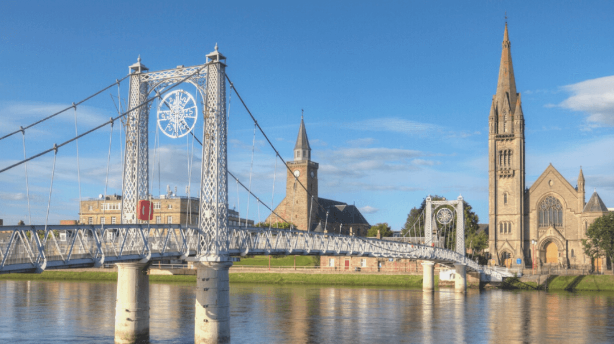 ALÉM DAS CAPITAIS: 5 DESTINOS PARA VIAJANTES QUE QUEREM FUGIR DO ÓBVIO