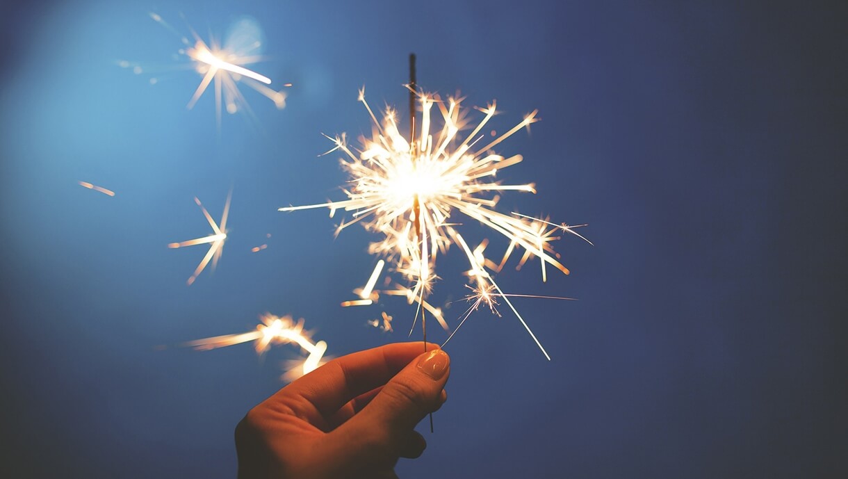 MÚSICAS PARA VIRAR O ANO BRINDANDO A VIDA!