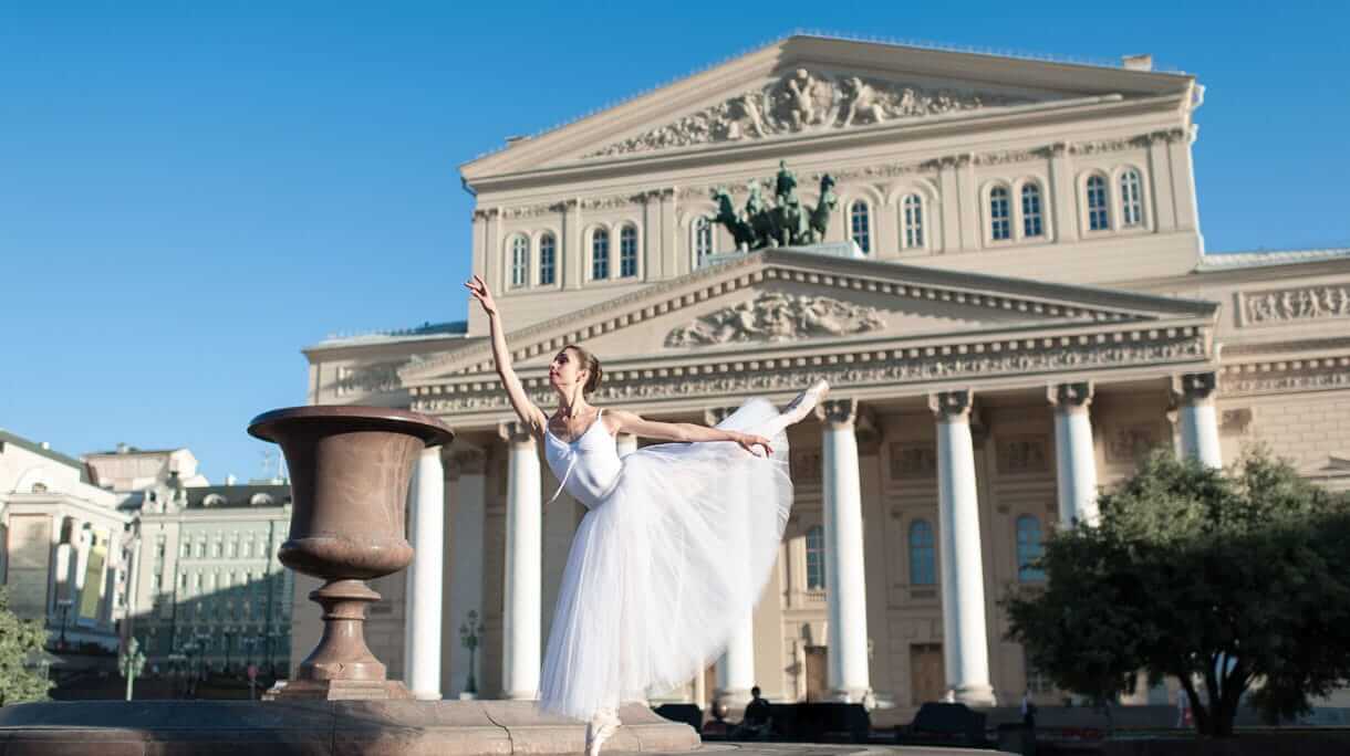 BALÉ BOLSHOI: VIVA ESSA EXPERIÊNCIA SEM SAIR DE CASA