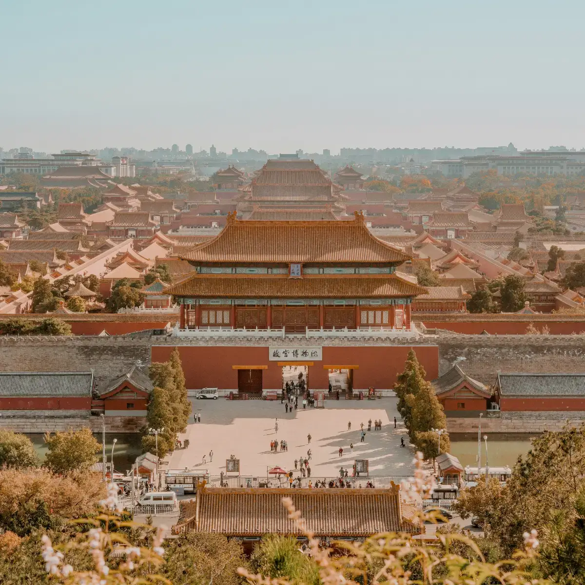 Cidade Proibida em Pequim com templos vermelhos da antigas dinastias Ming e Qing