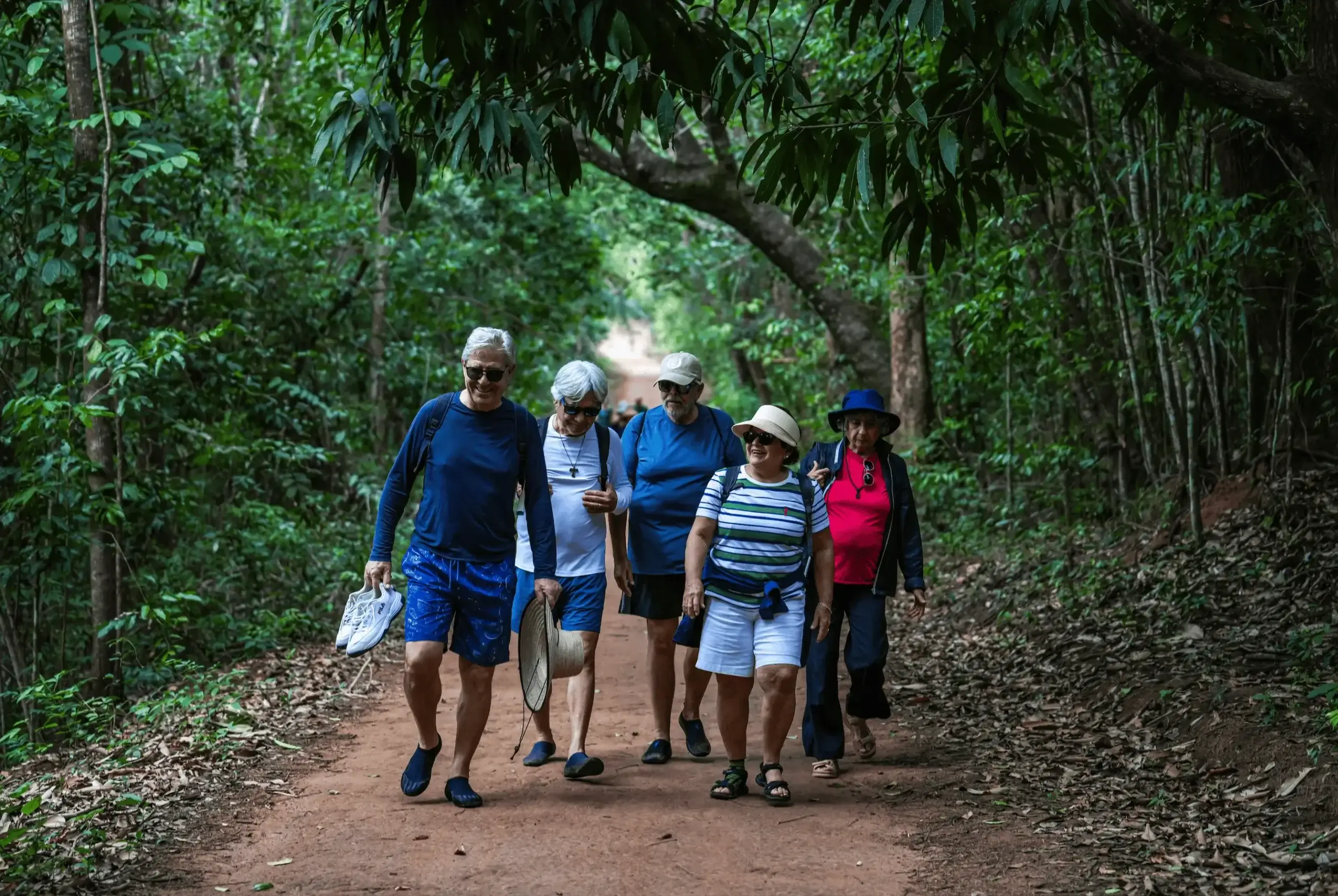 Viajar em grupo aos 60 anos